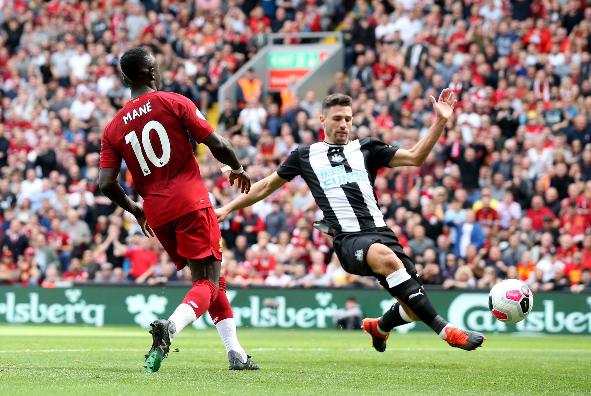 表现依旧出 表现依旧出